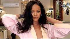 リアーナ流、すっぴんから10分でできるセルフメイク。| Beauty Secrets | VOGUE JAPAN