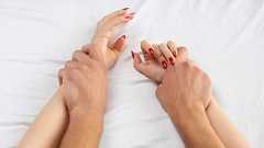 AV史上最大規模 無修正動画の中国サイト大量流出に業界が危機感 | 文春オンライン