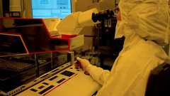 低消費電力で超高速コンピューターが実現する可能性も、「トポロジカル絶縁体」となる新物質が発見される