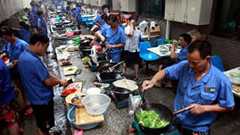 「自炊OK」にした中国の工場、離職率がダウン 自ら中華鍋を振る工員たち : 痛いニュース(ノ∀`)