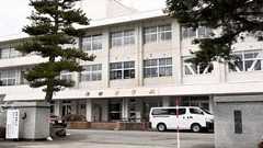 【福井中2自殺】 「僕だけ強く怒られる」 叱責され過呼吸や土下座も…怒鳴る担任「お前やめてもいいよ」 池田町 : 痛いニュース(ノ∀`)