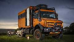 メルセデスベンツの万能車『ウニモグ』がキャンピングカーに! 数日間の自給自足が可能 | レスポンス(Response.jp)