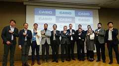 「スマートウォッチに本気」--カシオ、アウトドア向けアプリ9社とパートナー契約