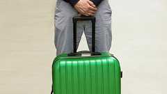 「外国人はいなきゃいけない存在になっている」在留期間20年のクルド人男性が「不法移民の強制送還」に反対する理由 | 文春オンライン