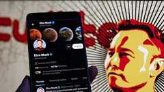 Yes, Elon Musk created a special system for showing you all his tweets first