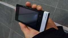 【P-01D】マイファーストスマートフォン?パナソニックは初心者にはワーストすぎる件。 - すまほん!!