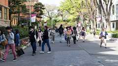 外国人大学講師が「現代日本の“進歩的な態度”は本物ではない」と言い切る理由 | それでも、やらないよりはずっとマシ