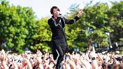 GLAY、5年ぶり2度目の函館野外ライブを完遂!新曲発売のサプライズも | RBB TODAY