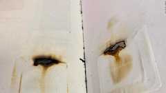 電子レンジで書物の「ウイルス消毒」、米図書館が警告