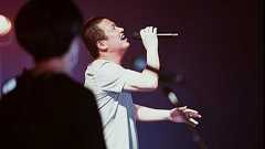 会場は日本なのに…中国国内“ライブ禁止”のロック歌手の歌を聞くためだけに多数の中国人来日し涙 日本人が知らない“中国”の一面|FNNプライムオンライン