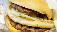 バーガーキングの「BIG KING 4.0」と「BIG KING 5.0」はかなりのボリューム感