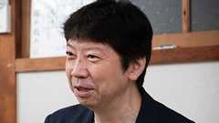 PCショップで店員から「購入すれば藤井竜王の気分になれますよ」 師匠の“自虐ネタ”がイキイキとしている理由 | 観る将棋、読む将棋 | 文春オンライン