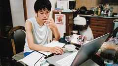 「あー、いつまで就活するんや、俺」自殺の1週間前ブログで苦悩を吐露…救えなかった自分を責める家族(1/2ページ) - 産経WEST