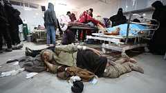 支援物資待ちの群衆にイスラエル軍が攻撃、104人死亡 ガザ保健省