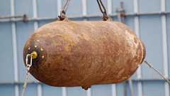 不発弾処理費、誰が出す? 請求された地主「頭真っ白」 - 沖縄:朝日新聞デジタル