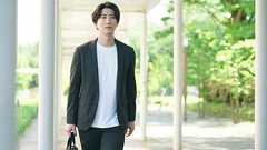 ユニクロTシャツをジャケットに合わせて失敗する人の盲点