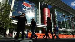 「銃は悪くない」 全米ライフル協会総会に集う人々、小学校乱射への反応