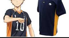 『ハイキュー!!』烏野高校ユニフォームをイメージしたポロシャツが登場。左胸にはカラスのマークが刺繍 - 電撃オンライン