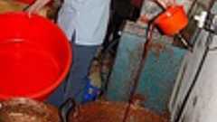 中国人は下水道の汚水から作られた「リサイクル食用油」を年間300万tも食べていた…毒性はヒ素の100倍 : 痛いニュース(ノ∀`)