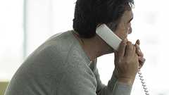 「世間に見捨てられて辛い!」生活保護ホットラインに届く悲痛な叫び