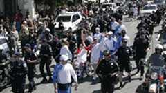 【米・聖火リレー】スタート直後、聖火ランナー&防衛隊が巨大倉庫に「雲隠れ」→1時間後、突如別の場所に→聖火リレーは「大成功」と新華社報じる : 痛いニュース(ノ∀`)