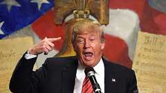 トランプ氏の「不可解」な髪形、カリスマ美容師たちも困惑