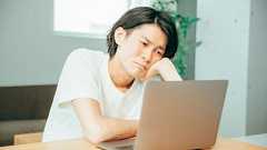 テレワーク中、「会社にはいえない過ごし方」をしている人は6割 何をしている?