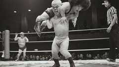 「誰が小人を殺したか?」小人プロレスから見るこの国のかたち - ライブドアニュース