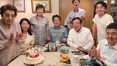 安倍洋子さん死去、95歳 晋三氏母「政界のゴッドマザー」:時事ドットコム