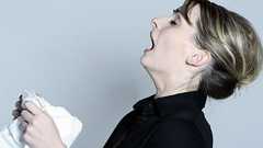 なぜ耳が聞こえない人のくしゃみは「無音」なのか? 「くしゃみの文化」が面白い - ナゾロジー