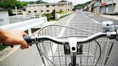 自転車「歩道は例外」徹底へ 書き換わった国の基本方針のポイント 乗り手の責任より厳しく | 乗りものニュース