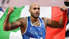 「スマン、こんな晴れ舞台慣れてない」 警察官なのにタトゥーでヤンチャなイタリア人が“大波乱の100m最速男”になるまで《東京五輪》(弓削高志)