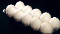 【迫る年末年始 卵どうなる】”エッグショック”は再来するか? 鳥インフル続発で約68万羽殺処分 スーパーの中には入荷が発注の”半分程度”になった店も―専門家は「2023年の再来、可能性は極めて低い」|FNNプライムオンライン