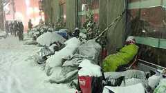 【画像】 札幌でApple福袋「LuckyBag2015」に並ぶ人たちをご覧ください -痛いニュース(ノ∀`) : ライブドアブログ