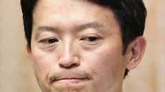 兵庫県知事と維新の会:阪神・オリックス優勝パレード問題の真相と公務員の自死事件 | 文春オンライン