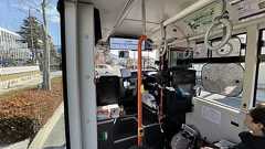 無人の運転席 通常の速度で走るレベル4自動運転バスに驚き 長野・塩尻の実証運行に試乗