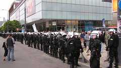 ブッシュ大統領を守るために必要なモノ一覧