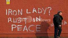 英音楽チャート1位に「悪い魔女は死んだ」、サッチャー氏死去で