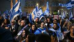 英BBCがハマスを「テロリスト」としないことに抗議 本社前でデモ