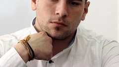 戦時下のレイプで生まれたボスニア青年、「答え」求め実親捜しへ 写真5枚 国際ニュース:AFPBB News