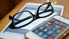 iPhoneを防水加工してくれるお店、ケースをまとめてみました ~海水浴や入浴でも大丈夫!|コトバノ