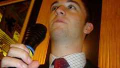 シャイな自分を乗り越えるための9つのアドバイス