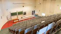 衛府嵐大、情報商材学部など2学部を新設申請 「稼げる大学」目指す