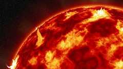 太陽が未知の理由で「11年周期」の予想を超えた活動増加を示している - ナゾロジー