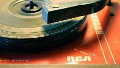 iPhoneでPC内の全楽曲が聞ける!!!!「Audiogalaxy」は凄かった