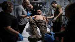 前線で1カ月身動き取れず、救助に現れたのは車輪のついたロボット ウクライナ東部