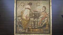 ナチス将校が戦時中に盗んだエッチなモザイク画、ポンペイに返還