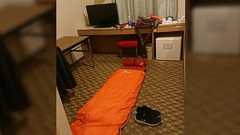 東京都内で駅徒歩5分、1泊1500円のビジネスホテルがこちらになります→「部屋キャンじゃん」「めっちゃ良い」