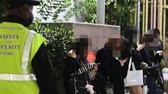 歌舞伎町・大久保公園の客待ち女性摘発、昨年の2・7倍 ホストなど目的が4割