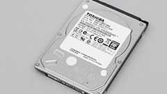 PS4の内蔵HDD交換,完全ガイド。自己責任ながら難度は低め